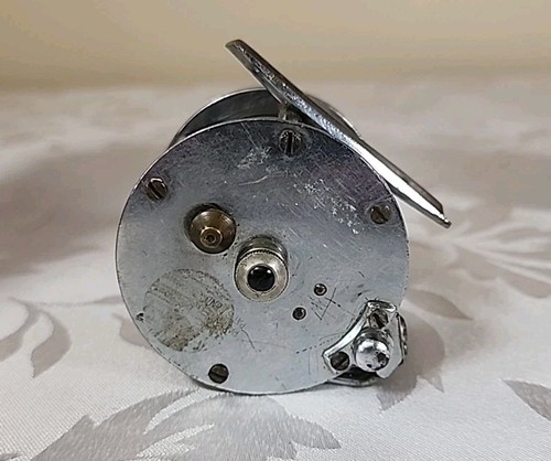 2 Stück Pflueger Akron 1894 und Pflueger Supreme USA Bait Casting Angelrollen - Bild 7 von 16