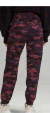 Lululemon Scuba High-Rise Jogger Heritage 365 Camo Smoky Red/plum NWOT Size 8