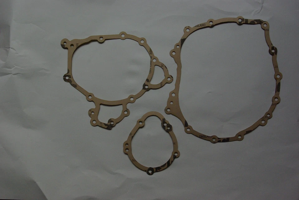 Triumph Speed Triple 3-teiliger Dichtungssatz, Postmotor Nummer 487367 - Bild 1 von 1