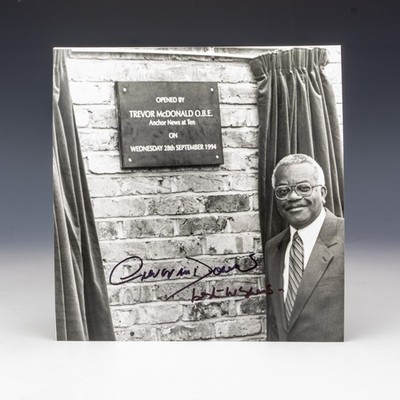 Original Trevor McDonald OBE News Reader Presenter - Signed Photograph Autograph