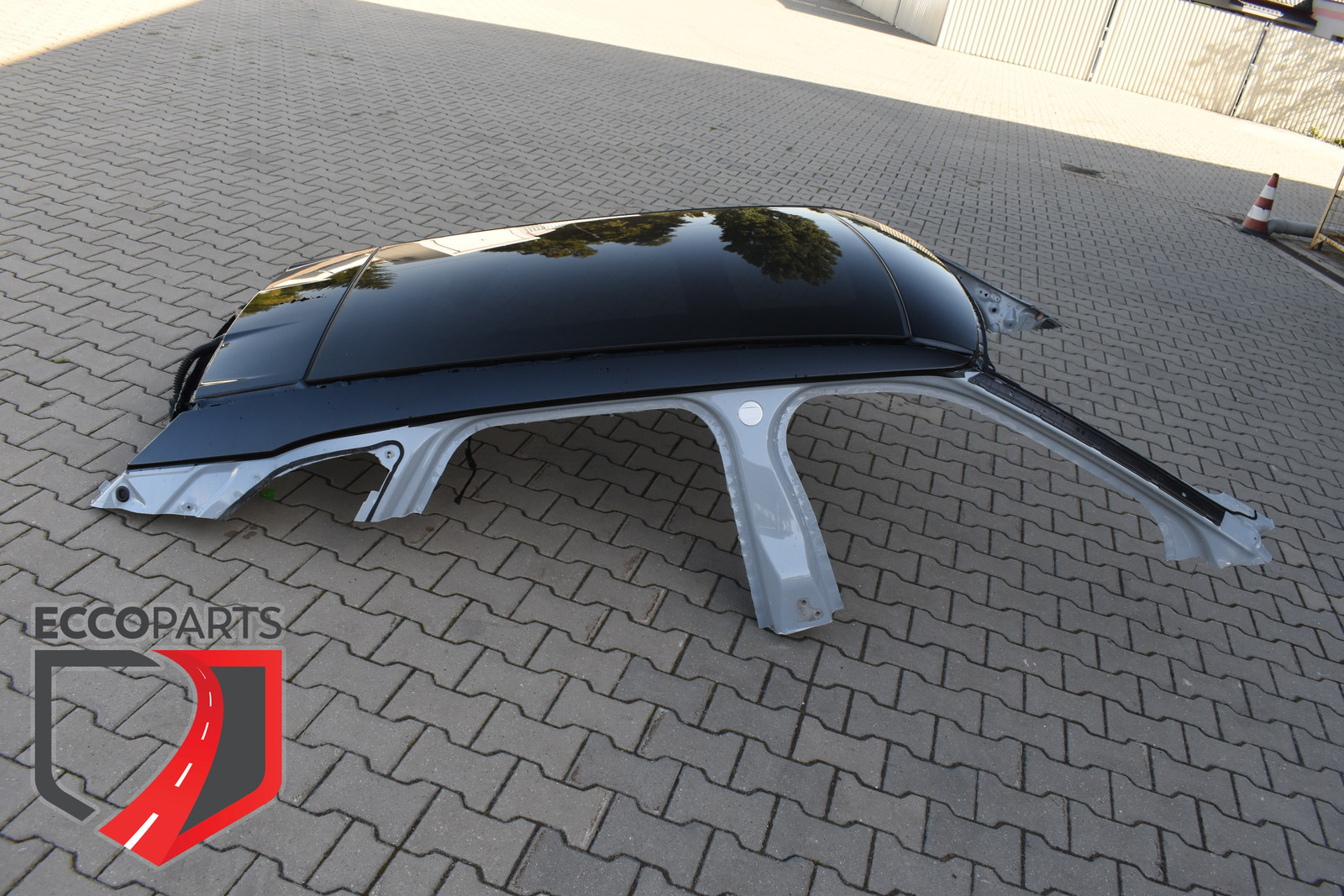 Tetto panoramico J8A2-502A14-AC RANGE ROVER VELAR L560 Colore 1FU Arroios Grey