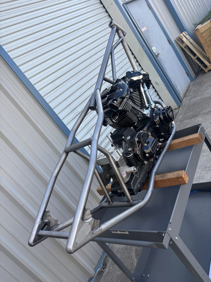 TINWORKSINC M8 BOBBER CHOPPER HARLEY DAVIDSON 200mm RÍGIDO Foto 2 de 4