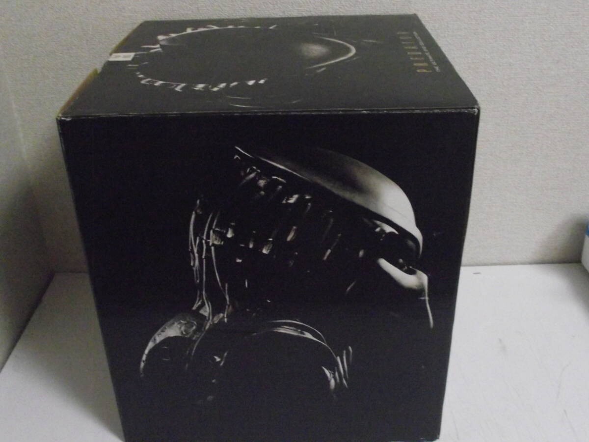 AlienVSPredator非売品限定版特大フィギュア新品！最終価格です！ Alien Vs Predator AVP DVD Complete Edition Limited Predator