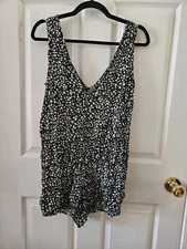Madden Girl  Floral Romper Black And White Large
