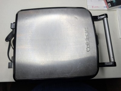Cuisinart WAF-100 4-Slice Belgian Waffle Maker - Silver - Tested Works Used