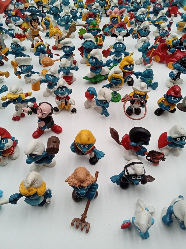 Vintage Smurf Lot of 161 Figures Some with Boxes and Accessories (Loose) - Image 4 of 4