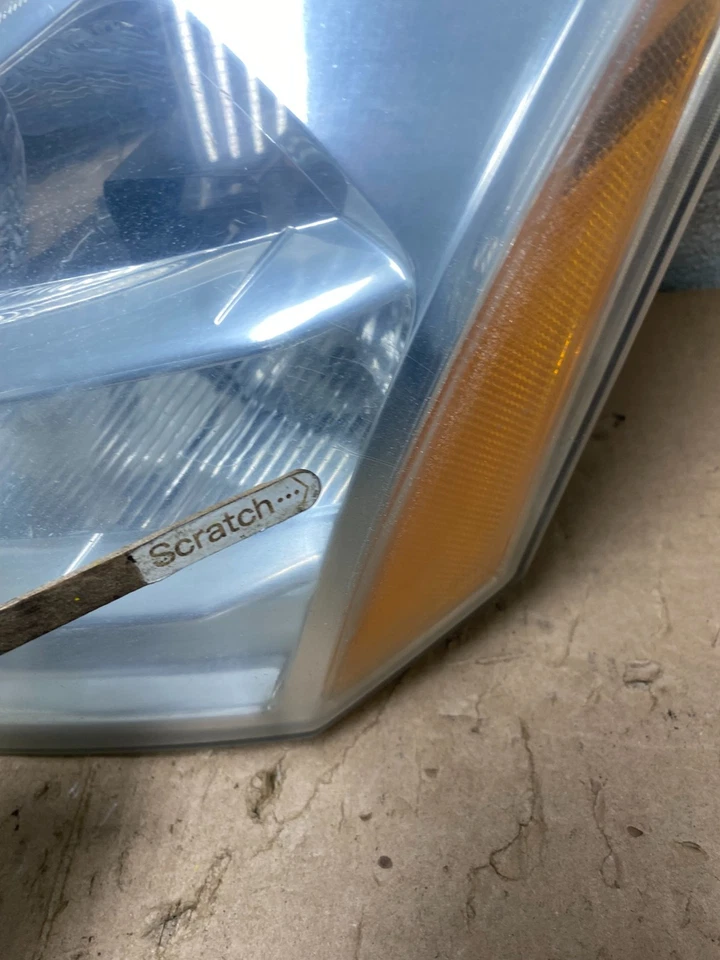 Faro halógeno conductor izquierdo Ford Focus 2008 2009 2010 2011 OEM S4333 DW Foto 4 de 4