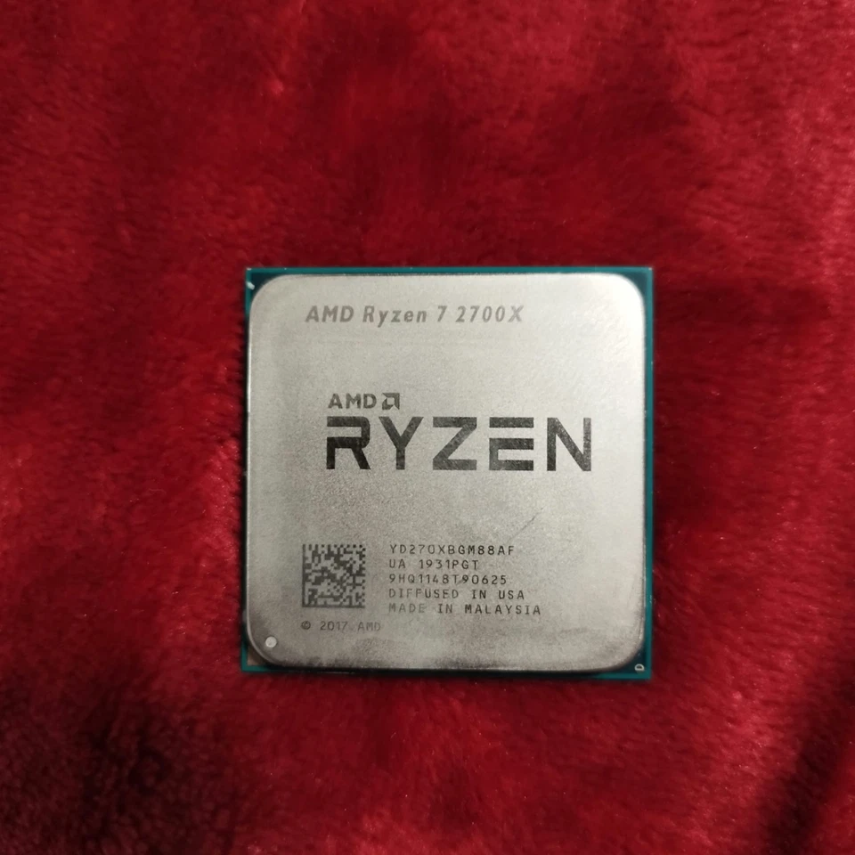 AMD Ryzen7 2700X, 8 Kerne 16 Threats 3.70-4.30GHz AM4 Sockel Prozessor CPU Unbox - Bild 1 von 2