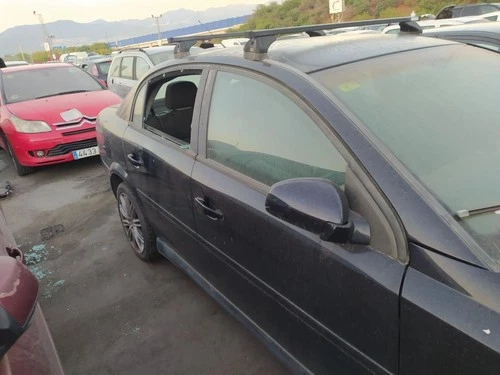 Puerta Trasera Derecha para OPEL VECTRA C BERLINA Club 2003 1758194 - Imagen 1 de 7