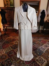 JESSICA HOWARD LT YELLOW POLY LACE FORMAL/MOTHER GOWN W/JACKET S 12