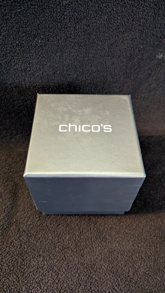 Reloj Pulsera chico's Movimiento Japón Plata y Oro, Pequeño, Nuevo Con Caja Sin Etiquetas Foto 4 de 4