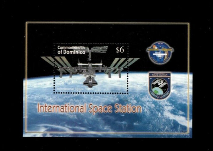 MODERN GEMS Dominica 2006 - Space Station Souvenir Stamp Sheet Scott 2581 - MNH