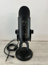 Blue Yeti Professional Multi-Pattern USB Condenser Microphone - Blackout