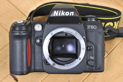 Nikon F80 35mm SLR Film Camera Black Body with Strap - Picture 2 of 17