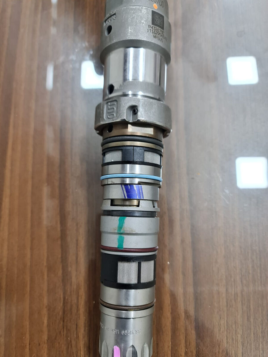 CUMMINS QSK45/QSK60 ENGINE GENUINE FUEL INJECTOR; P/N CUMMINS QSK45/QSK60 ENGINE GENUINE FUEL INJECTOR; P/N