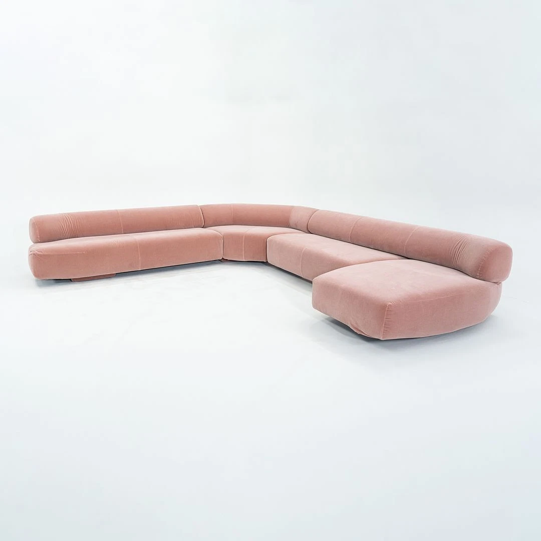 2023 Moroso Gogan Composition SP4 from MO10631 by Patricia Urquiola - Right Pink