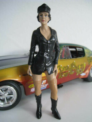 Costume Babe Daphne sexy Figur Maßstab 1:18 AMERICAN DIORAMA AD-23872 OVP NEU