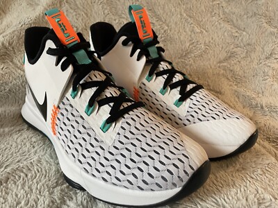 NEW Nike Lebron Witness Shoes White Black Jade CQ9380 100 Men’s Sz 12 