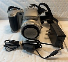 Fujifilm FinePix 4900Zoom 6x Optical Zoom Digital Camera  Charger - READ