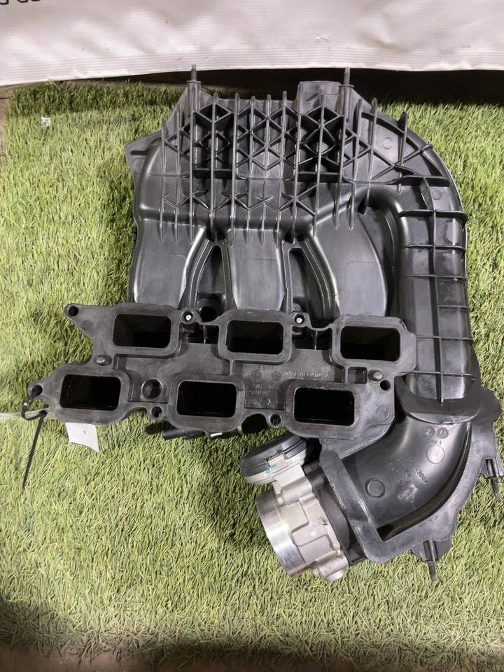 ✅ Colector de admisión Chrysler 200 2017 3,6 L con válvula de cuerpo de acelerador Foto 2 de 4