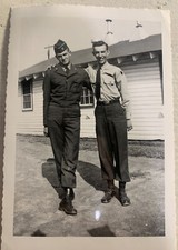 Military Photo - Picture of U.S. Soldiers in Uniform 1954