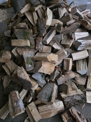 NATURHAUS-SCHWARTL 30kg Brennholz Buche Buchenholz Feuerholz Kaminholz B-Ware Resteholz