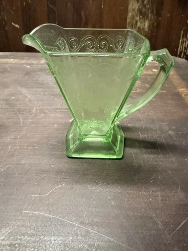 Uranium Depression Glass Indiana Lorain Green Creamer