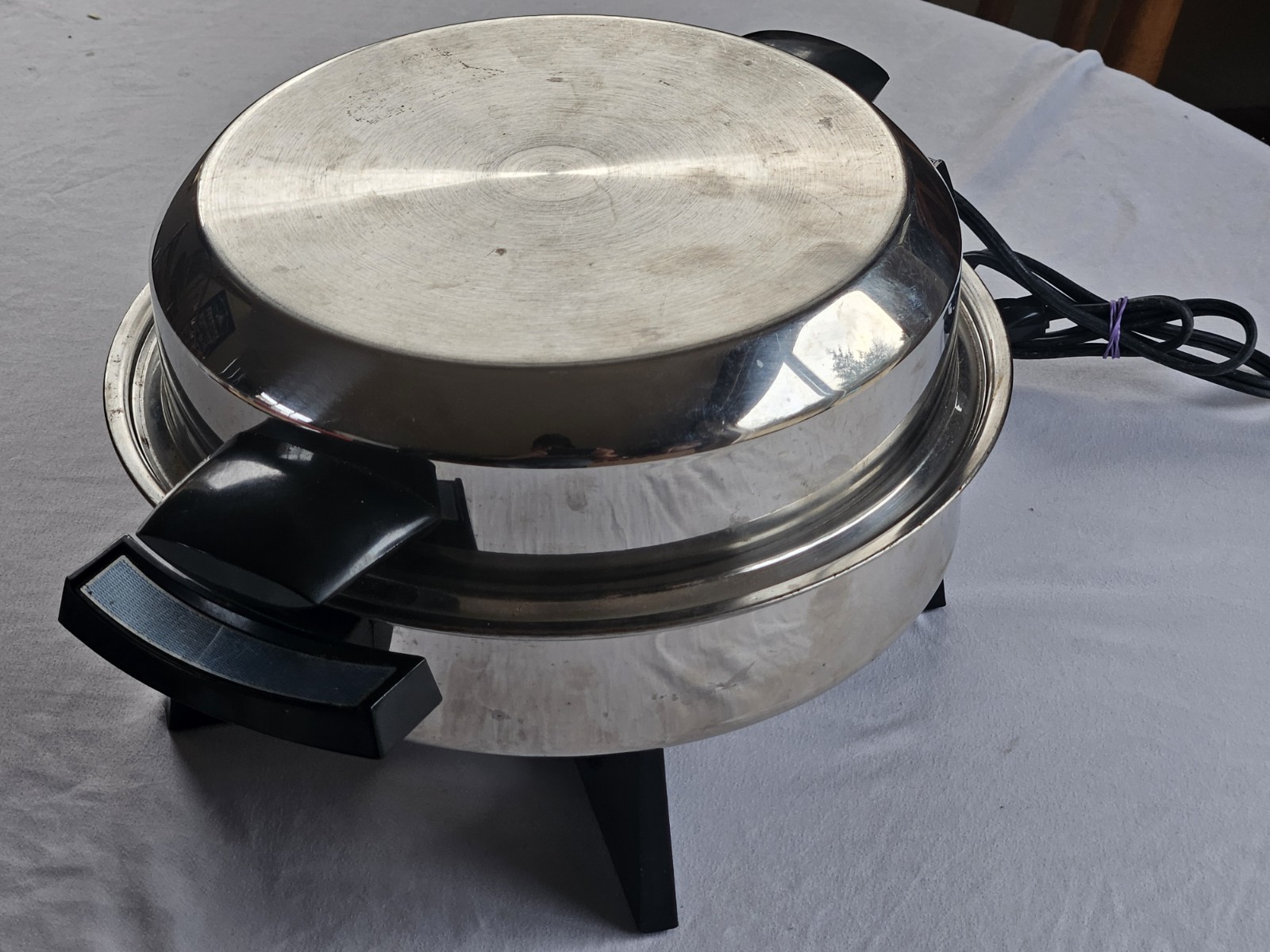 Webalco Electric Skillet # 17209 Vintage Completely Immersible Home Cooking 