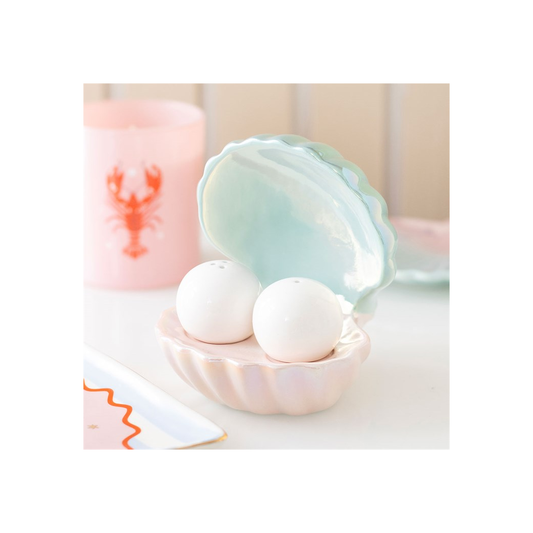 Clam Shell Salt and Pepper Shakers Practical Everyday Use