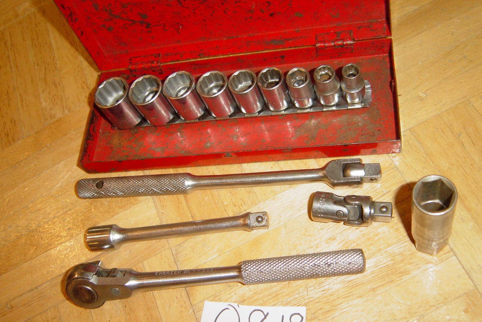 THORSEN TOOLS 3/8 DRIVE SOCKET SET, RATCHET, BREAKER BAR, EXTENSION