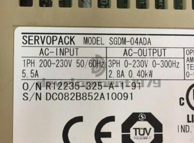 1PC Yaskawa SGDM-04ADA Servo Drive Gebraucht