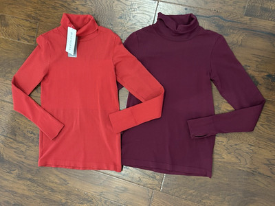 TWO Athleta Women Turtleneck Striped Flurry Base Layer Running Thumbholes Medium