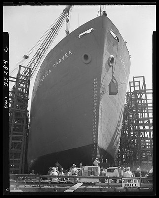 Photo:Shipyard Seattle Washington 1930s Washington Carver Hull Launch