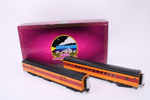 MTH 20-69223 Escala O Milwaukee Road 2 Coches 70' Equipaje Autobús Pasajeros Set | Condition: Used