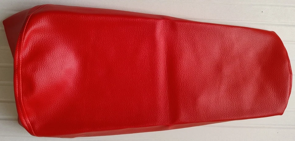 Housse de selle ROUGE pour YAMAHA 125 DTMX (Modèle 2A8 - 4J3) (produit neuf) - Photo 3/4