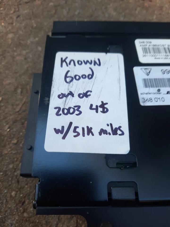 Amplificador de audio Porsche 911 Boxster Bose 99664533302 OEM Foto 2 de 4