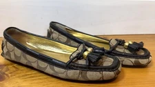 Coach Womens Brown Khaki Signature Slip On Casual Loafer Tassel Flats Size 9B