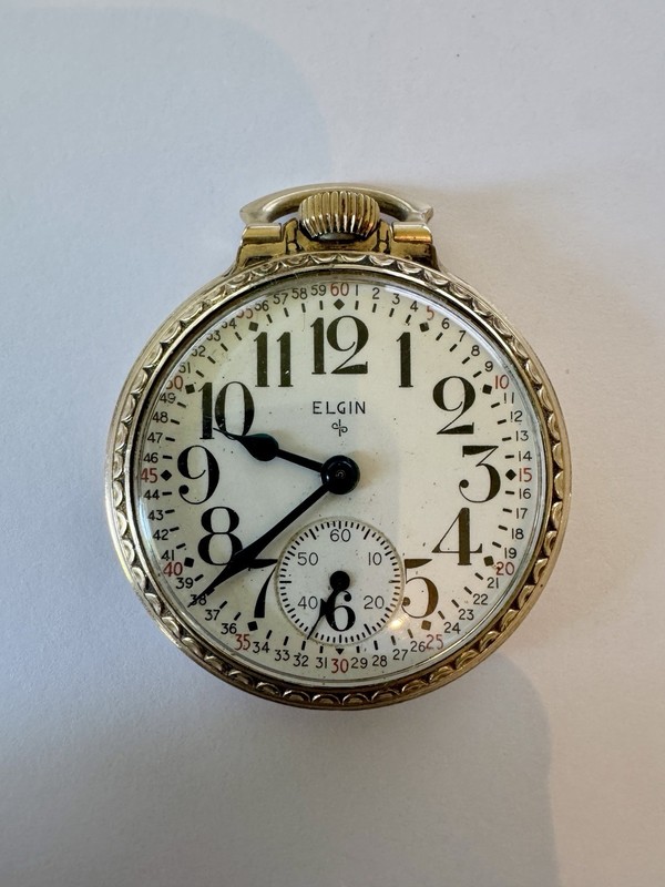 1951 Elgin Pocket Watch – Grade 616, 16s, 17 Jewels, 5 Adj – Railroad Dial