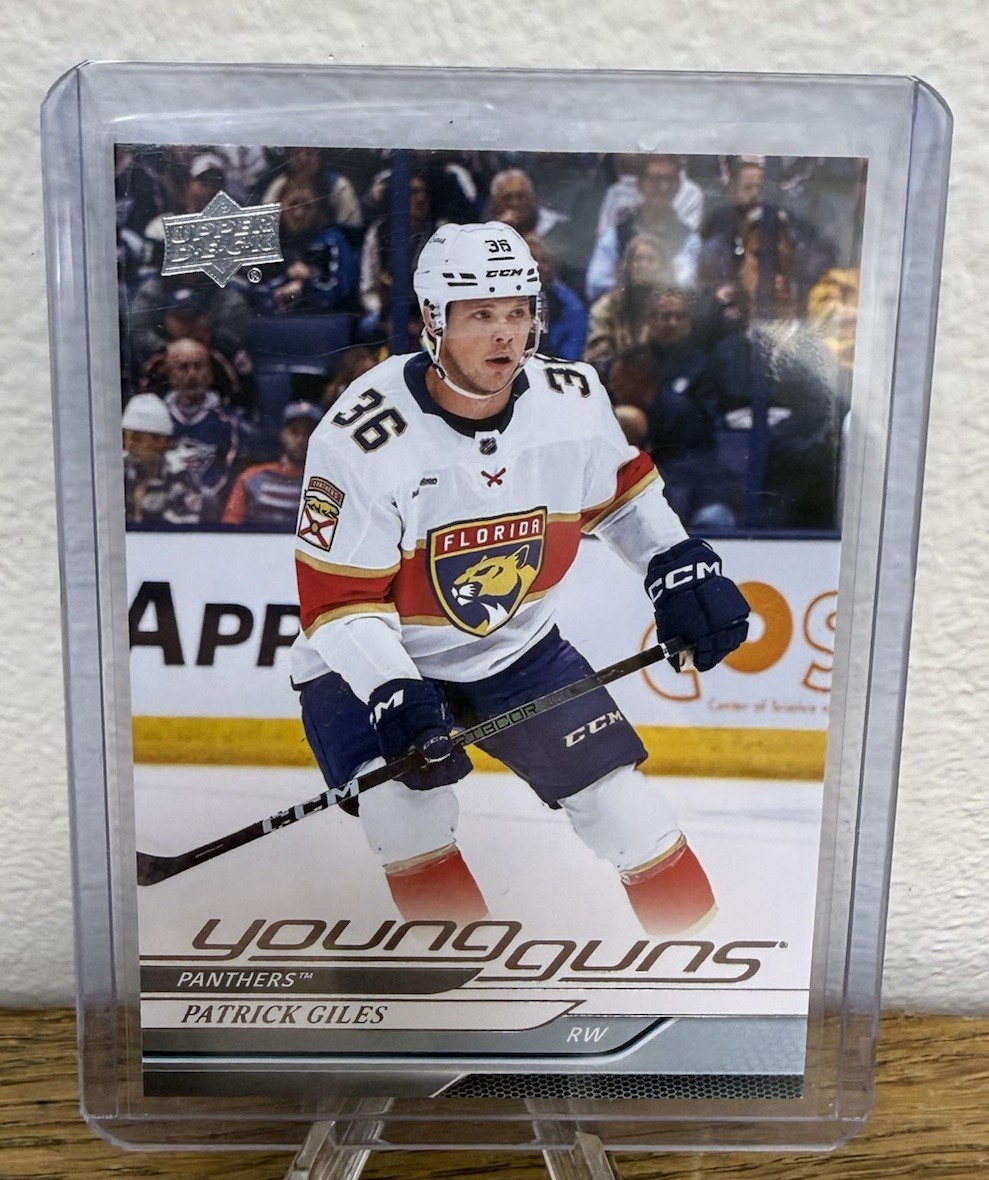 2024-25 Upper Deck Series 2 Young Guns Patrick Giles #476 Rookie RC