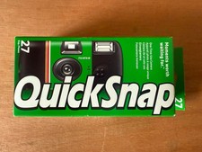 FUJI QUICK SNAP DISPOSABLE CAMERA WITH FLASH 27 EXPOSURES*NEW*