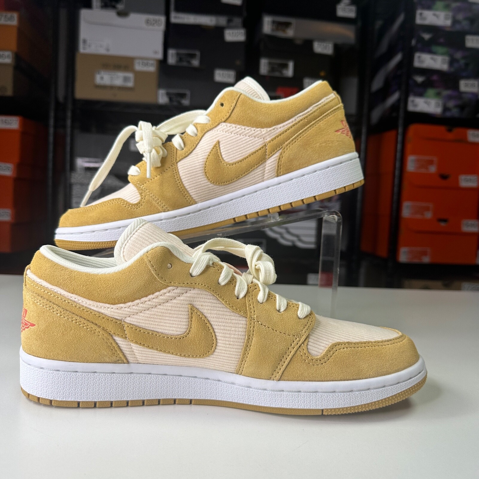 Nike Air Jordan 1 Low SE Twine Orange Quartz Corduroy… Gem