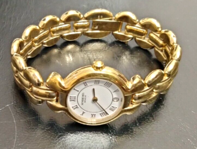 Raymond Weil Swiss made Ladies watch 18 karate electroplated  display picture 2