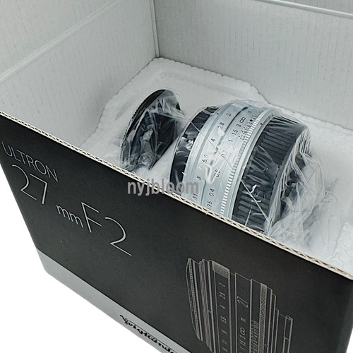 New VOIGTLANDER Ultron 27mm F2 FUJI X Mount Lens (SILVER) APS-C Manual Focus - Picture 2 of 13
