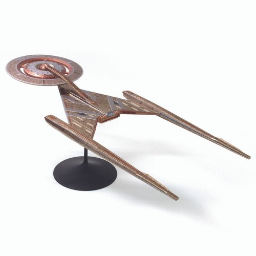 Polar Lights 1:2500 Star Trek Discovery U.S.S. Discovery Model Kit POL961 - Picture 3 of 5