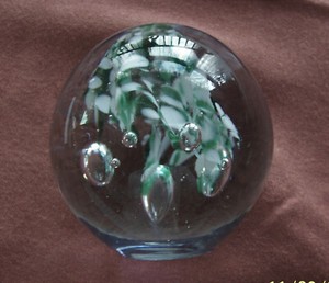 Art Glass Paperweight - Hand Blown - Green & White - Labeled GG