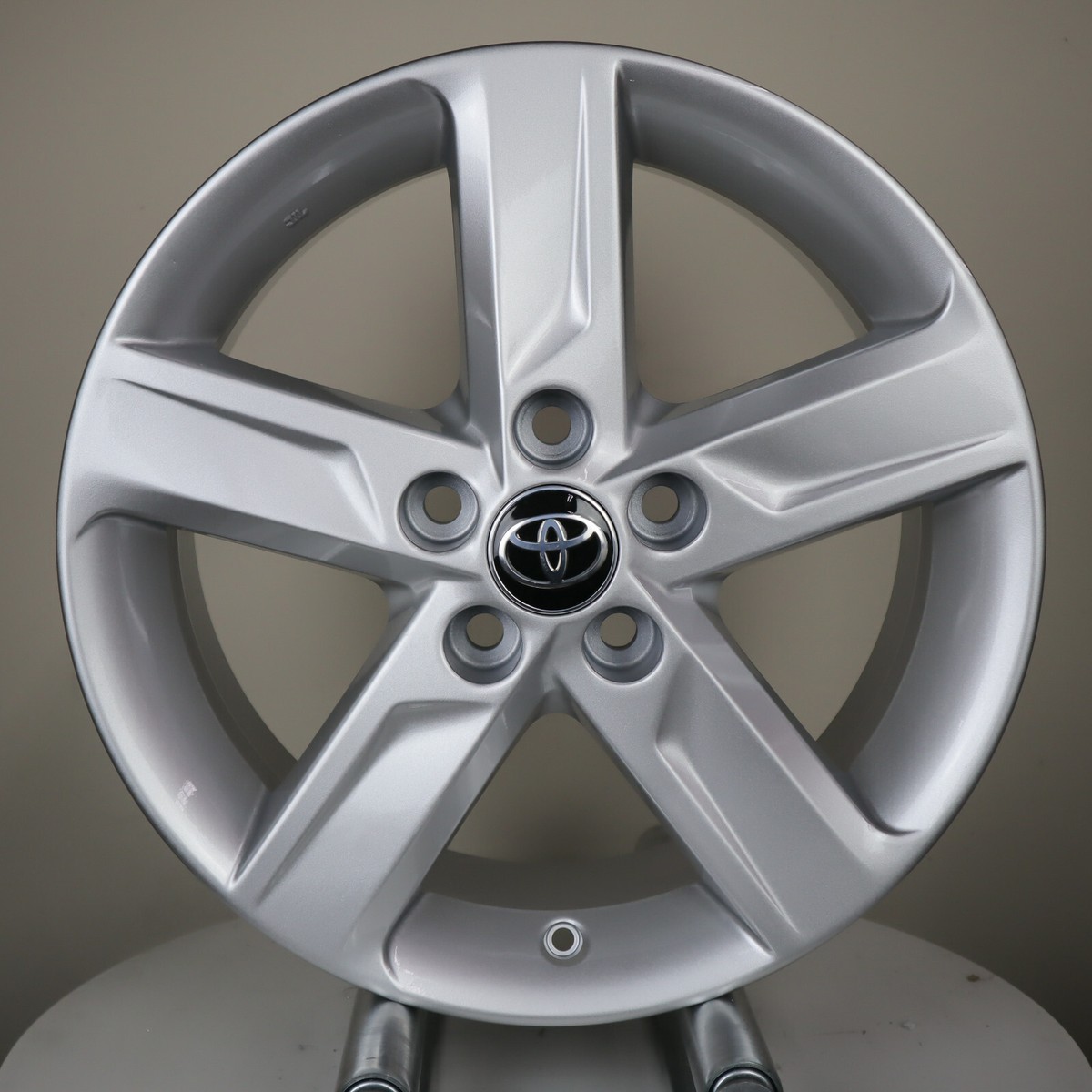 TOYOTA CAMRY 17X7.0 WHEEL RIM 69604 4261106750 4261106770 17 INCH