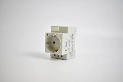 Luetze control cabinet earthing socket ST-3/S 8 mm 16 A 250 V 680572