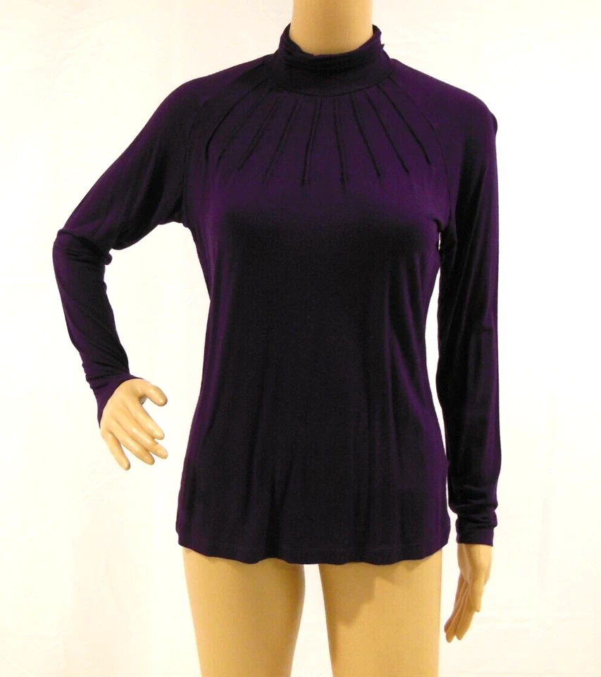 Camisa de Vestir Tribal Acanalada Cuello Botón Trasero Púrpura Real Súper Suave Mujer S Usada en Excelente Condición Foto 2 de 4