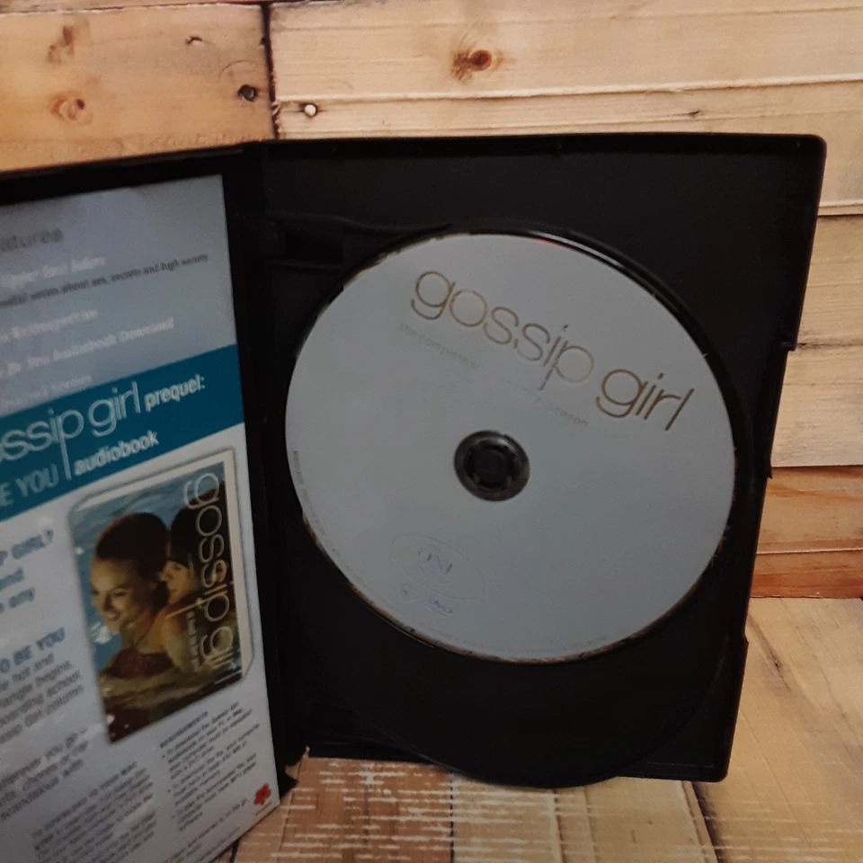 Gossip Girl Complete Sixth Season DVD Used Final Season CW Drama  — 第 4/4 张图片