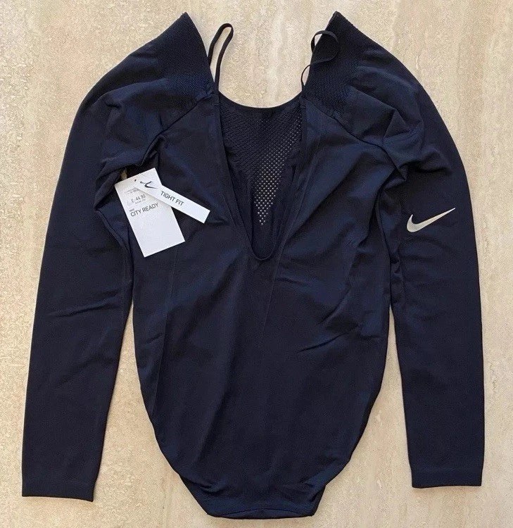 Nike City Ready Seamless Training Gym Long Sleeve Bodysuit CU5193-010 Small